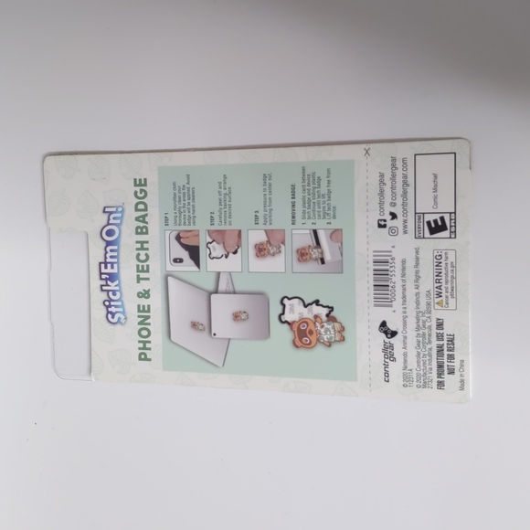 Animal Crossing Tom Nook Phone & Tech Badge - Picture 2 of 2